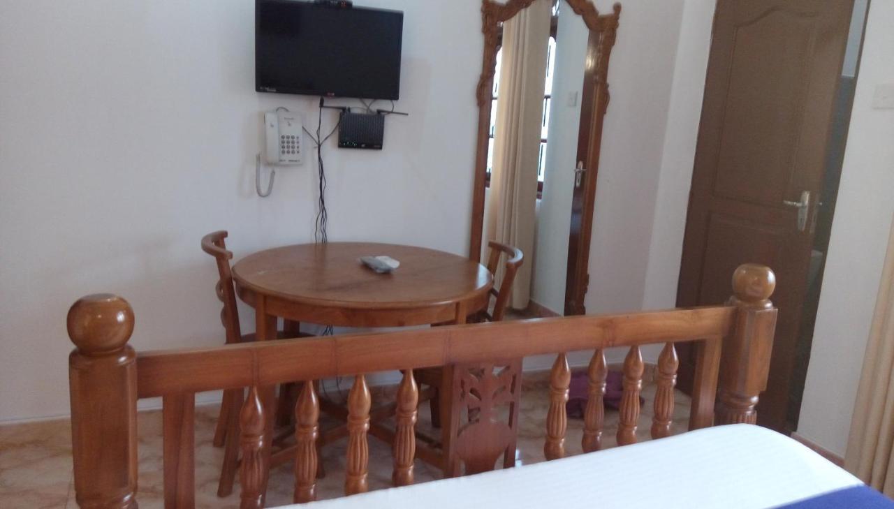 Cacao Otel Katunayaka Dış mekan fotoğraf